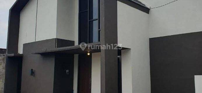 Rumah Minimalis Modern Barat Smki Bugisan Dalam Ringroad Selatan 1