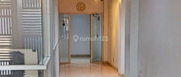 Disewa / Dijual Gedung Kantor + Gudang 4 Lantai Luas 1.013 M2 Dekat Petojo, Jakpus 1