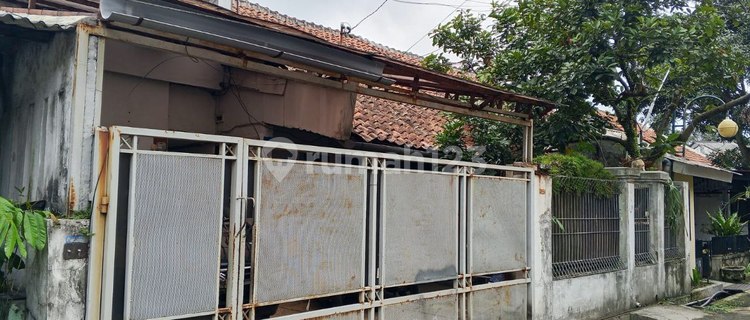 Strategic Boarding House near Buah Batu Campus Bandung 1