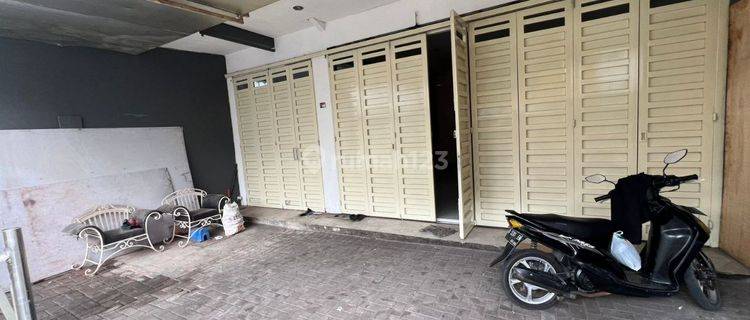 Ruko Strategis di Tengah Kota Posisi Hook Bandung Kulon 1