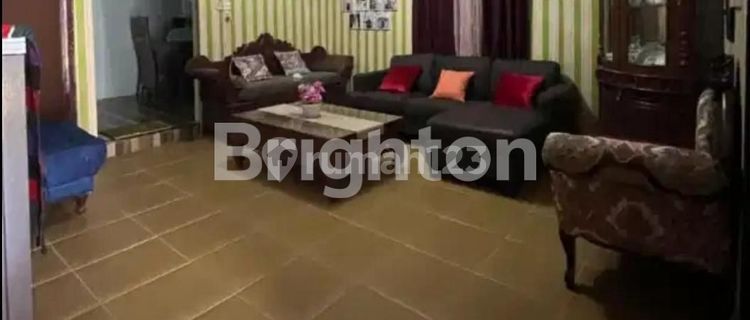 Single-Story Ready-to-Occupy House in Johor Building, Medan Johor 1