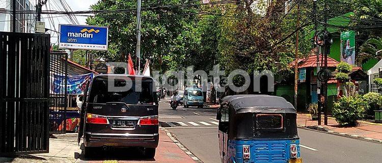 SEBIDANG TANAH TEMPAT SANGAT STRATEGIS JL. SALEMBA TENGAH 1