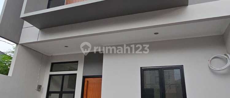 Rumah Baru Full Renovasi Lokasi Strategis Siap Huni 1