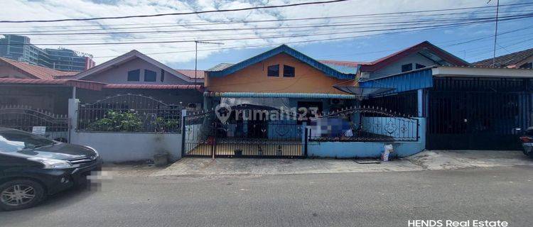  Rumah HGB - Hak Guna Bangun 1