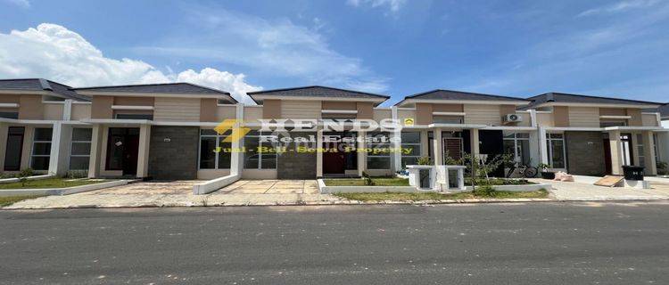  Rumah Unfurnished di Cemera park, Batam Centre 1