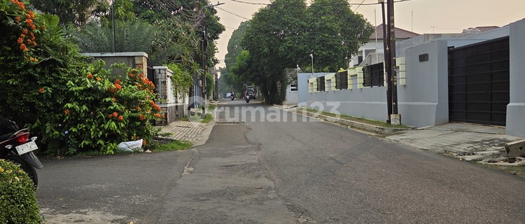 For Sale Old House, Land Only, in Cipete Near Antasari Flyover. 1