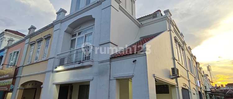 Good Shop 2 Floors Hook Renovated in Banjar Wijaya Tangerang 1