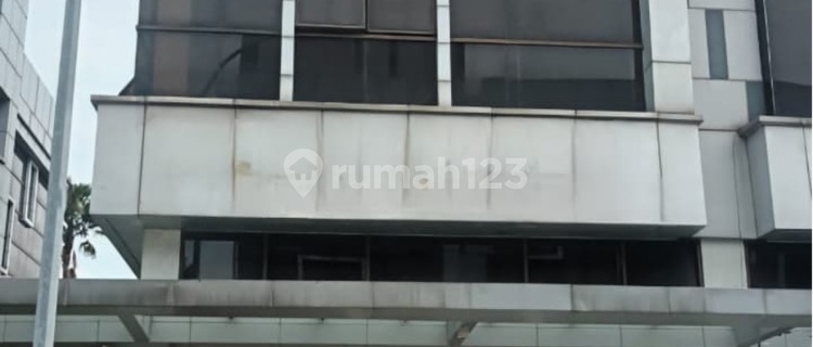Ruko Avenue Strategically Located Suitable for Office at JGC Cakung, East Jakarta 1