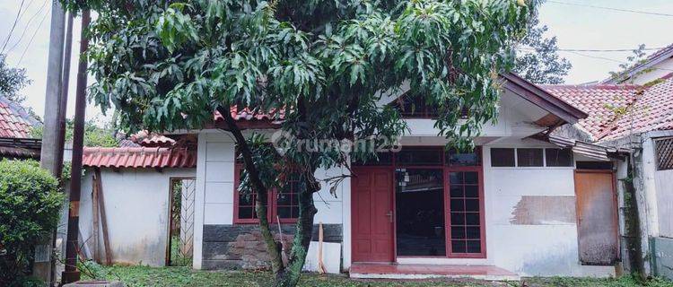 Rumah Hitung Tanah Dalam Komplek Permata Arcamanik Bandung
 1