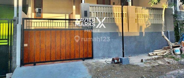 Rumah Minimalis Cantik di Villa Bukit Sengkaling Malang 1