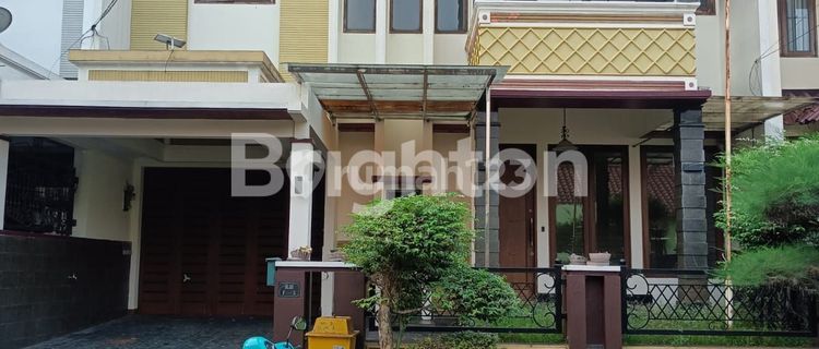 Strategic Residence in Pesona Khayangan 1