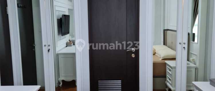 FOR SALE CITRA LAKE SUITE APARTMENT, FULLY FURNISHED, CORNER UNIT 3 BEDROOMS 2 BATHROOMS (NEGOTIABLE) 1