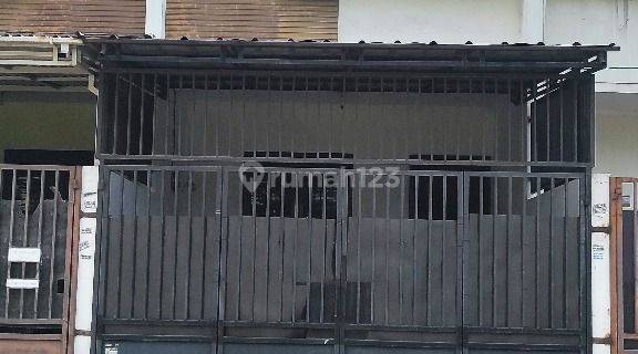 Dijual Rumah Murah 995juta 2.5lantai Shm 1