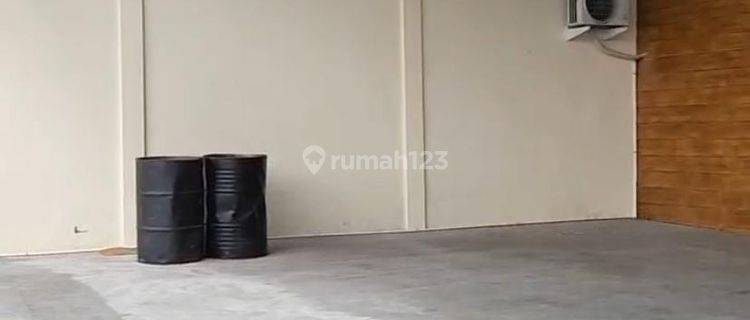 Dijual Gudang Baru di Kerobokan 1