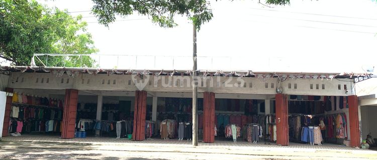 5-Unit Ruko Loss on Jeneponto Main Road 1