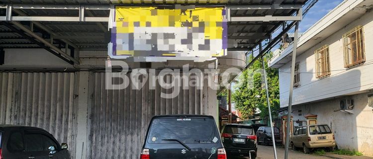 CORNER 2-STORY SHOPHOUSE ON MAIN ROAD AXIS 1