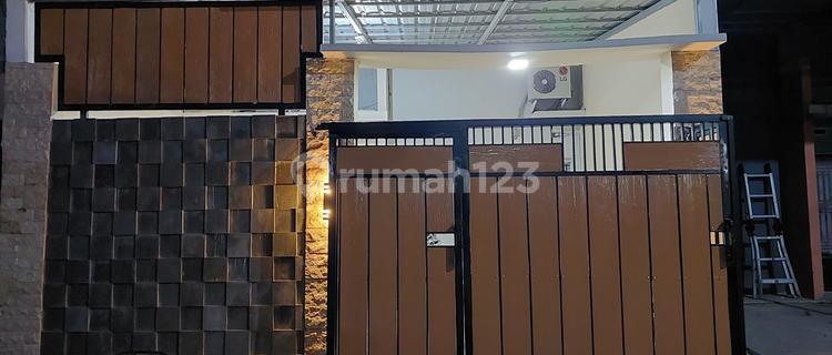 Simple House in North Galesong 1