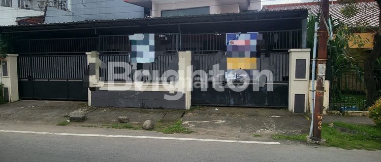 Ready-to-Occupy House in the City Center 1