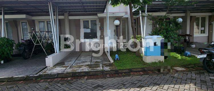 Rumah Nyaman di Rosemary 1