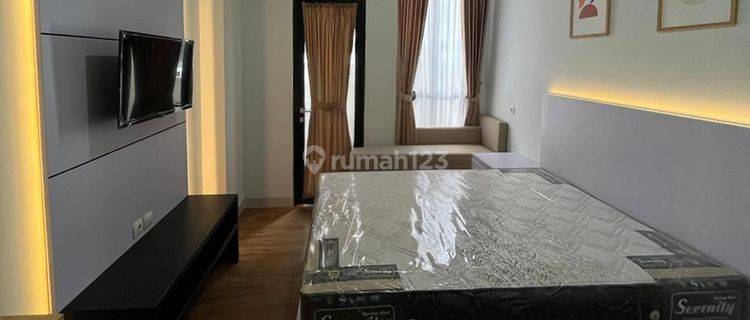 The Alton Apartemen  1BR Lt 23 Furnished View Kolam Renang 1