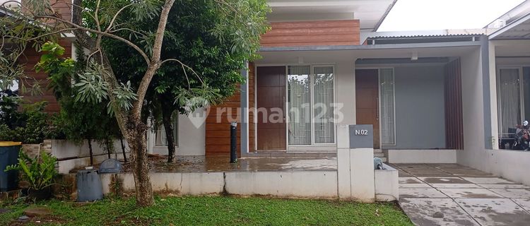 Rumah Dijual Bawah Harga Pasar Di Perumahan Elite Bsb City Cluster Ivy Park Dekat Danau Bsb 1