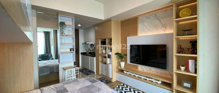 For Rent apartemen Southgate
Residence Southgate Furnished 1