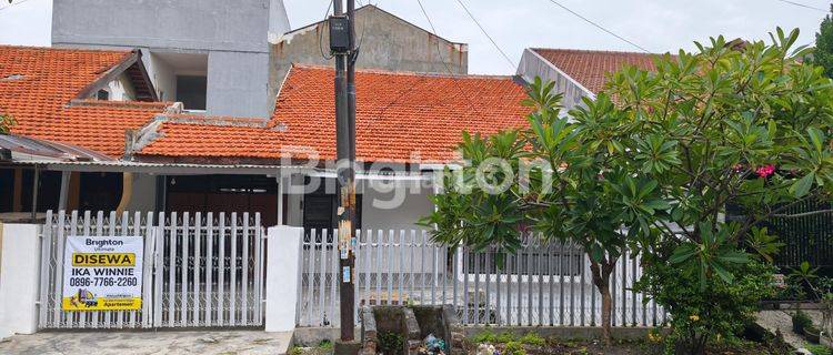 RUMAH LEBAR 10 RUNGKUT MEJOYO UTARA, ONE GATE SYSTEM 1