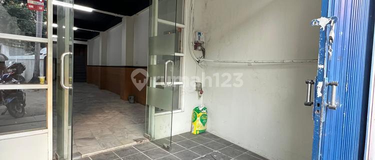 Shop for Rent on Pasar Minggu Raya Street 1