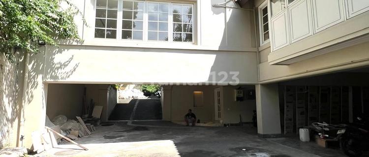 Di Sewakan Rumah Lux ******** Ada Pool 1