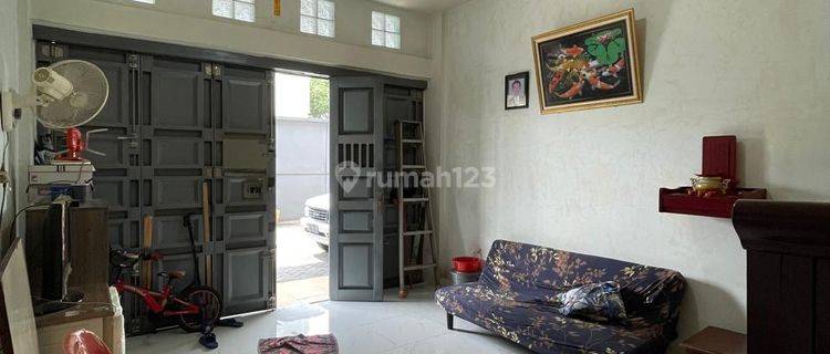 Di Jual Rumah Siap Huni Komplek Tuasan Royal Suite Kota Medan 1