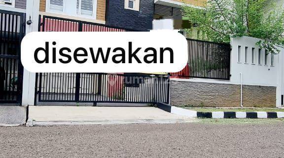 Disewakan Rumah Di Permata Buana Bagus Sekali  1