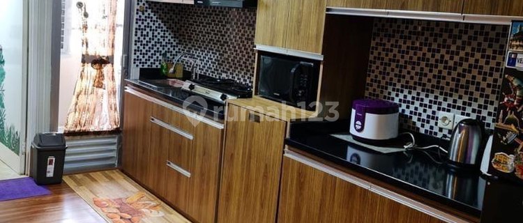 Dijual 1 Unit ,2 Studio Dijadikan 1 Unit, Di Apartemen Kalibata City Lantai 3 Blok Kemuning 1