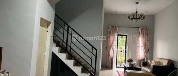 Dijual Villa Jalan Garuda 1