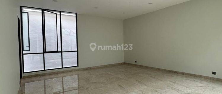 Disewakan Villa Mewah dan Megah Di Komplek Citraland Gama City 1