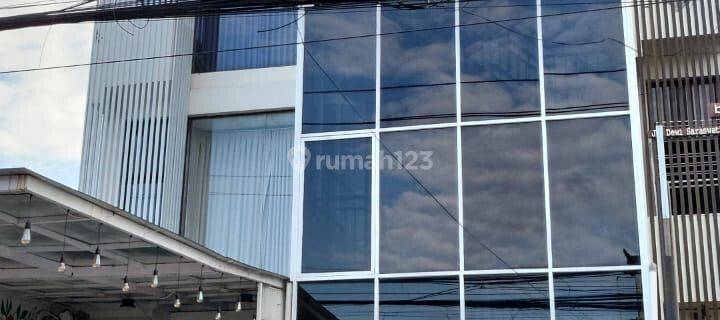 Dijual Ruko 4 Lantai Lokasi Dekat Pariwisata Seminyak. 1