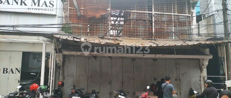 Dijual Cepat Ruko ( Hitung Beli Tanah ) Lokasi Strategis Dekat Glodok 1