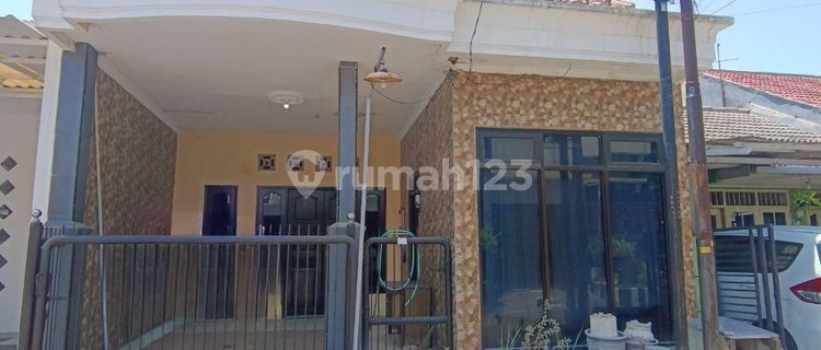 RUMAH SIAP HUNI LOKASI STRATEGIS DI TAMAN PONDOK JATI SIDAORJO 1