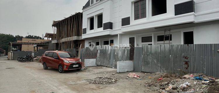 Rumah Inti Kota Medan Komplek Adam Malik Ville 1