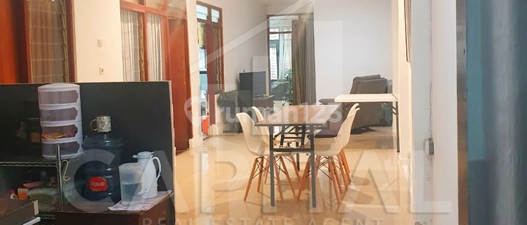 Rumah Tinggal Nyaman Bersih Terawat Lewat 2 Mobil di Sayap Pajajaran 1