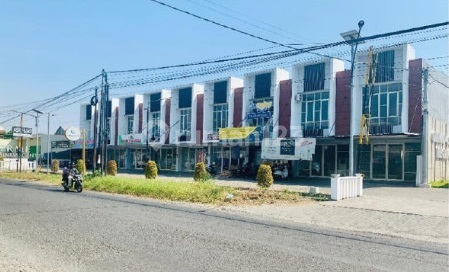 Ruko Grand Cerme Regency Type Victoria, 2 Floors Facing the Main Road 1