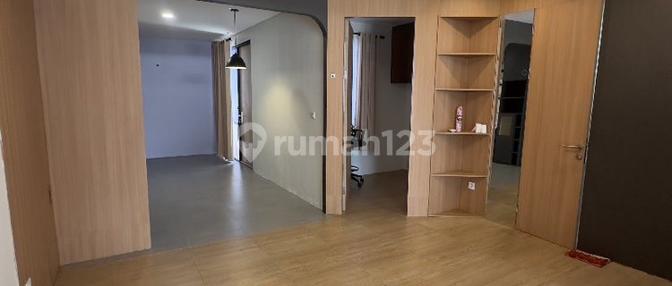 Affordable Waterfront House with Japanese Design 1