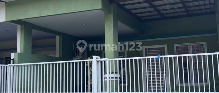 Semi-Furnished 2-Storey House in Regency Melati Mas 1