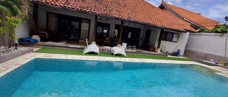 Villa In Strategic Location For Sale, Nusa Dua Area  1