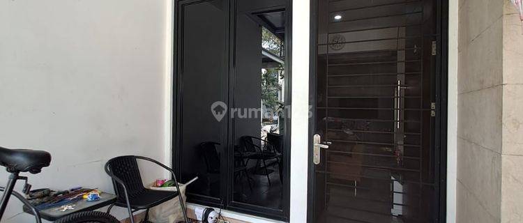 Rumah 2 Lantai Bagus Semi Furnished Shm Di Harapan Indah, Bekasi 1