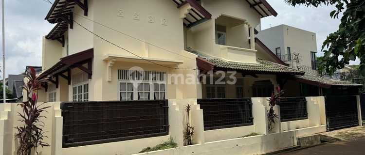 Rumah 2 Lantai Siap Huni Telah Renovasi Di Bintaro Sektor 2 1