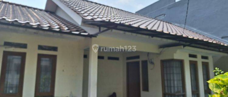 Rmh Disewakan Di Bintaro Sektor 5 Seberang Stan Rumah 1