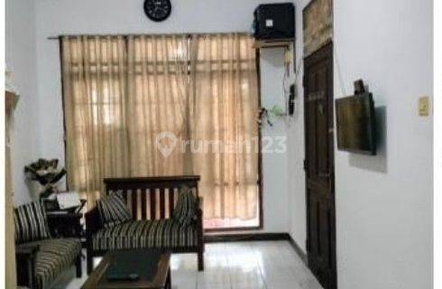 Dijual Rumah Di Taman Holis Indah 1