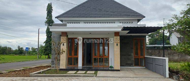 Rumah Tropis Sleman 1