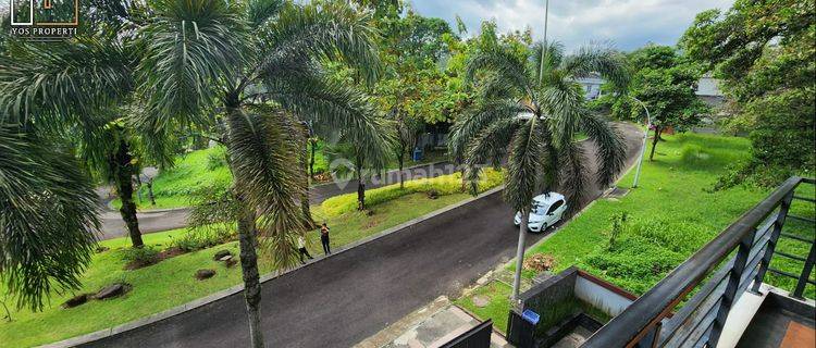 Rumah Mewah Depan Taman Di Cluster Exclusive View Golf 1