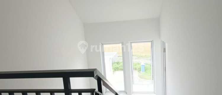 Dijual Rumah Best View Langsung ke Gunung Pancar Tipe Modern Minimalis Siap Huni Bebas Banjir Posisi di Hook di Kawasan Sentul City 1